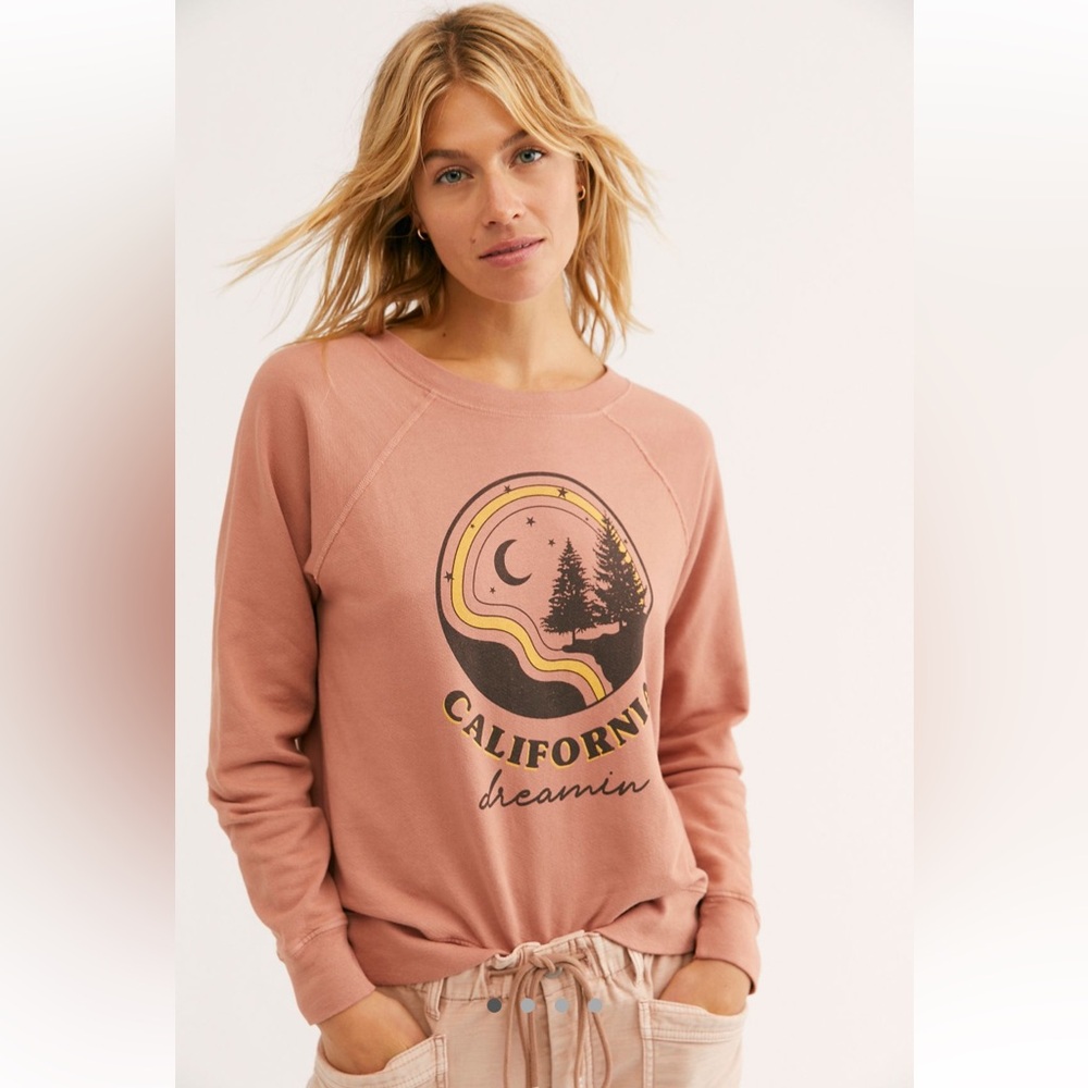 Free People MATE California Dreamin’ Vintage Pullover
